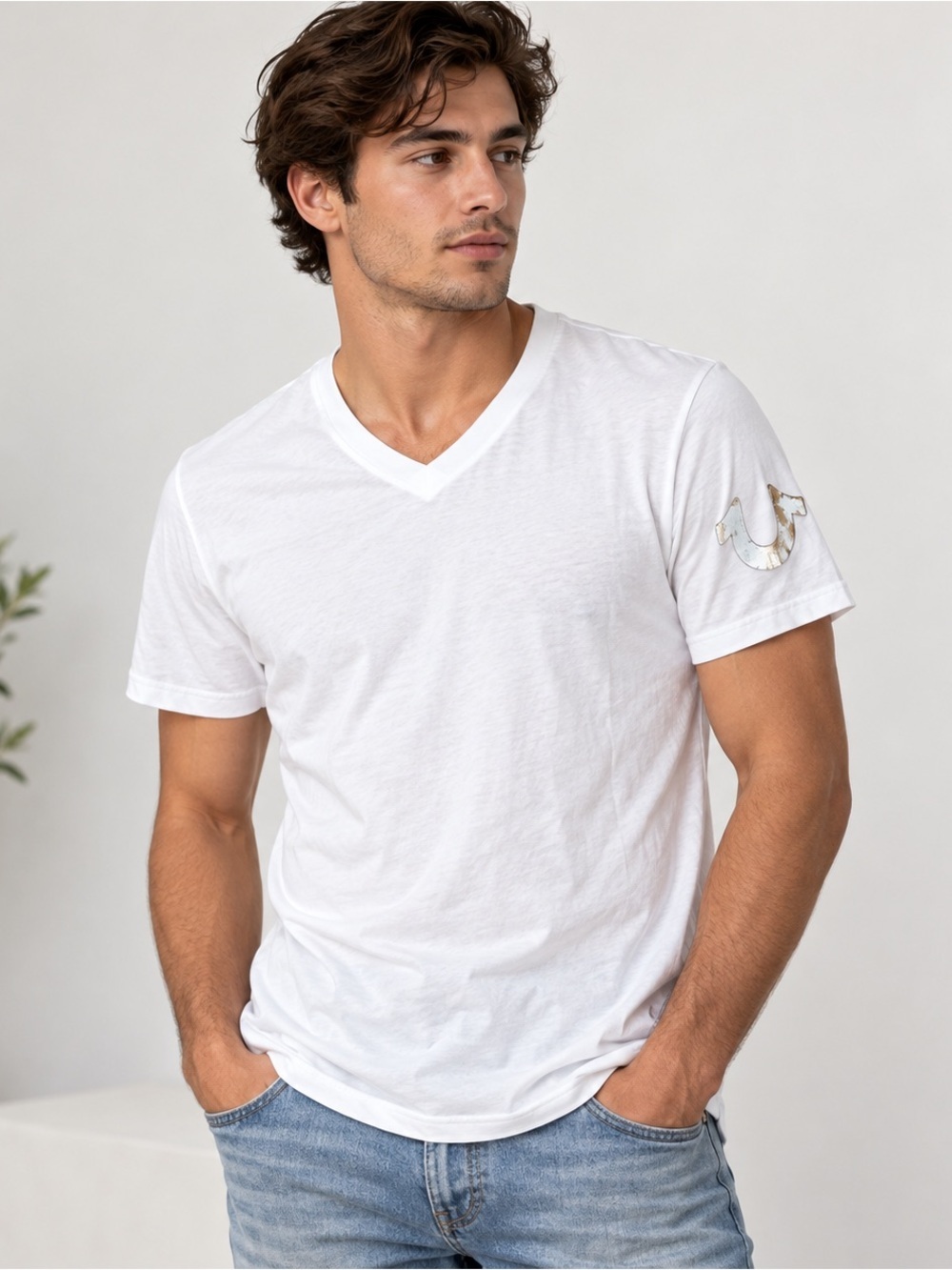 TRUE RELIGION T-shirt Short Sleeve V-neck Sz Med White Silver Logo NWOT
